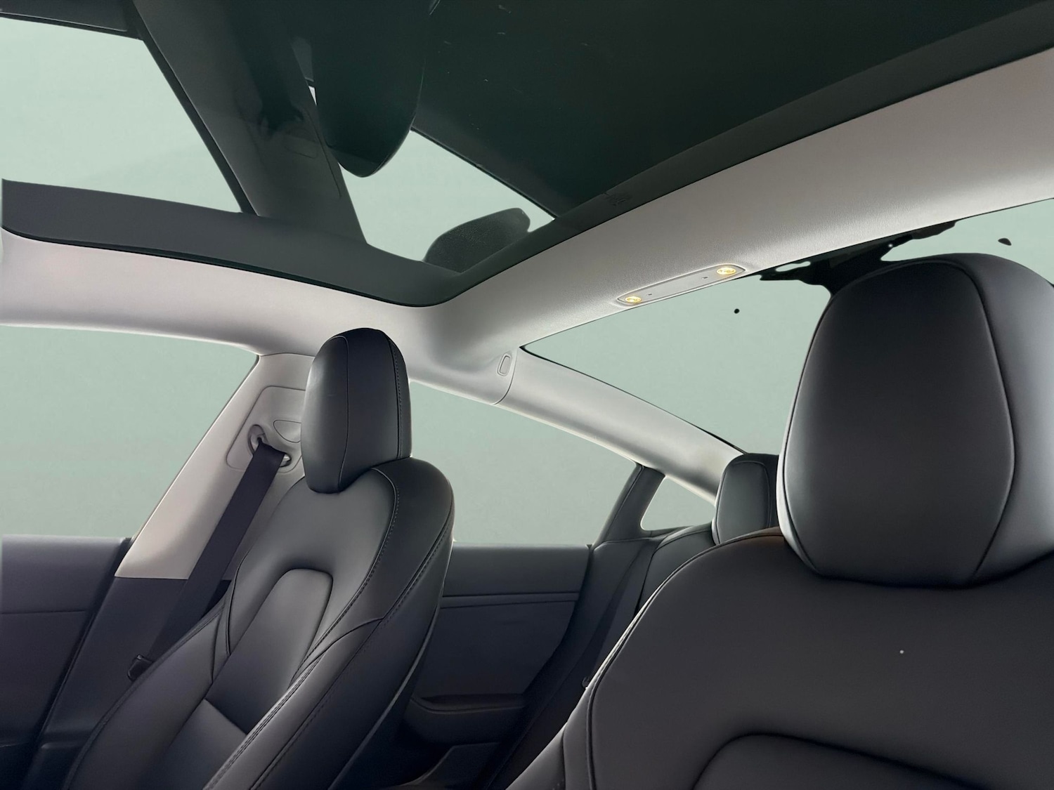 Used Tesla Model 3 2021 for sale - 77095549: Photo 5