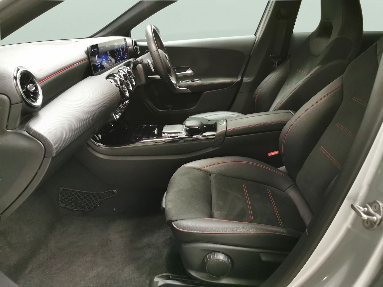 Used Mercedes-Benz A-Class 2020 for sale - 77730637: Photo 4