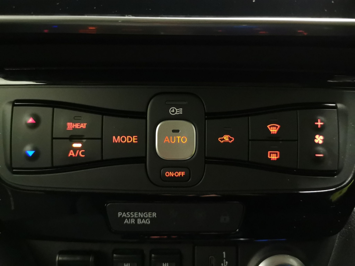 Used Nissan Leaf for sale - 77663125: Photo 20