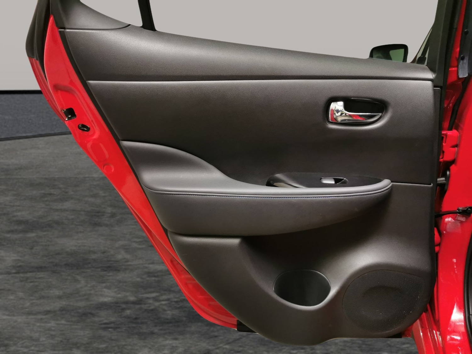 Used Nissan Leaf for sale - 77663125: Photo 28