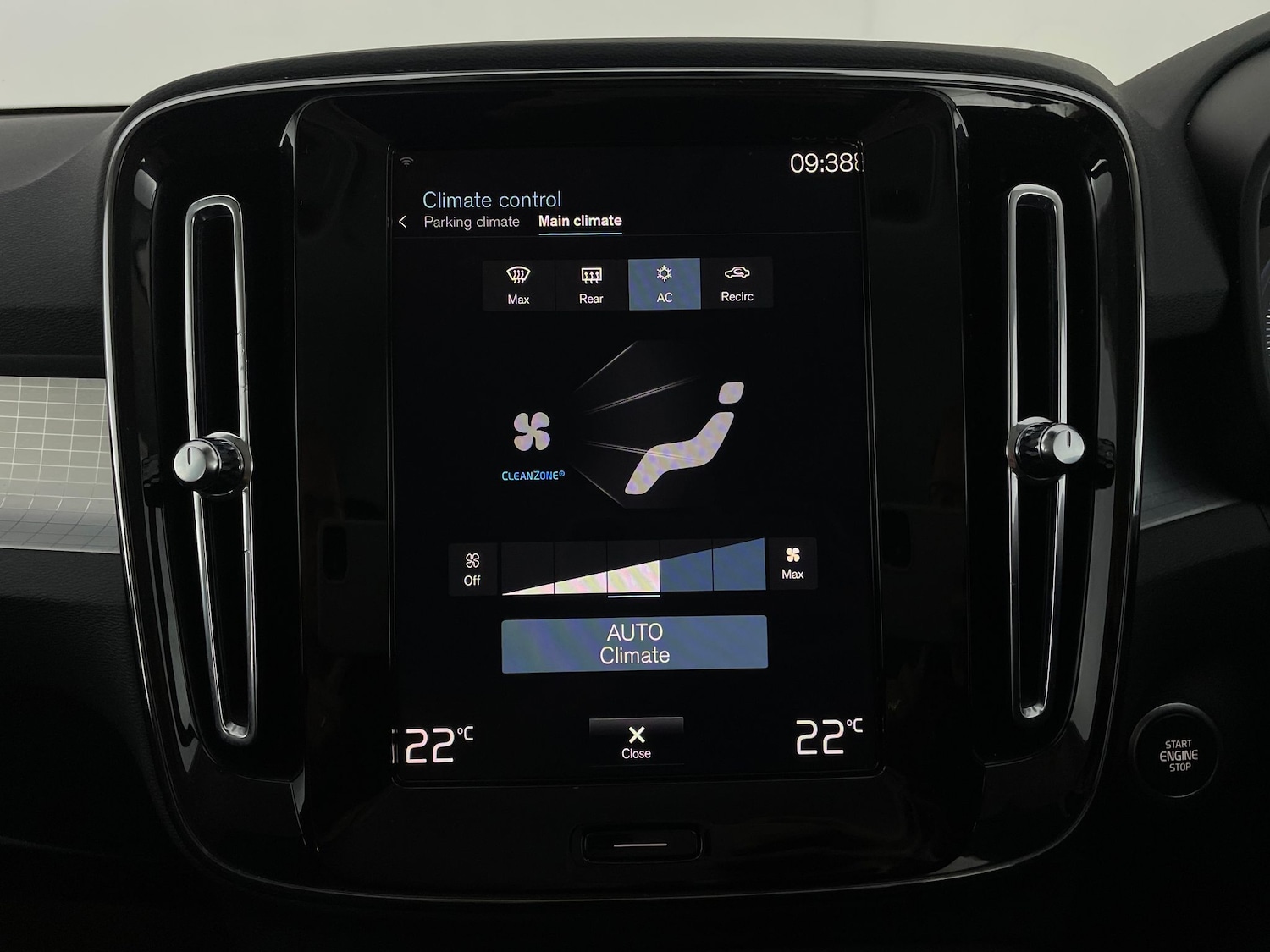 Used Volvo XC40 2022 for sale - 77665468: Photo 17