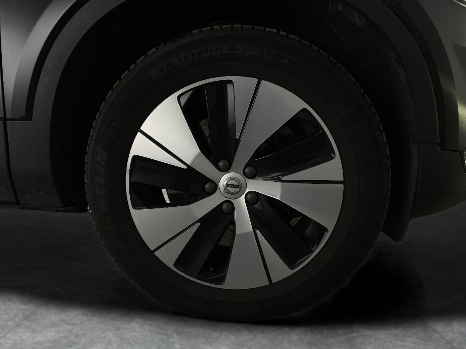 Used Volvo XC40 2022 for sale - 77665468: Photo 23