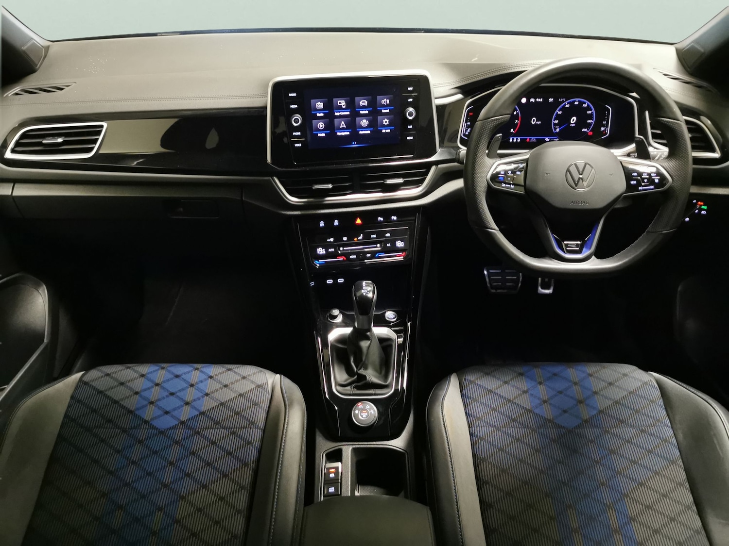 Used Volkswagen T-Roc 2023 for sale - 77447880: Photo 7