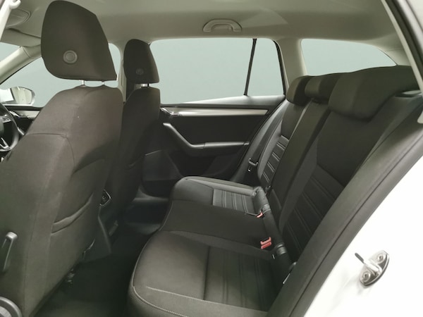 Used Skoda Octavia 2019 for sale - 76312777: Photo 33