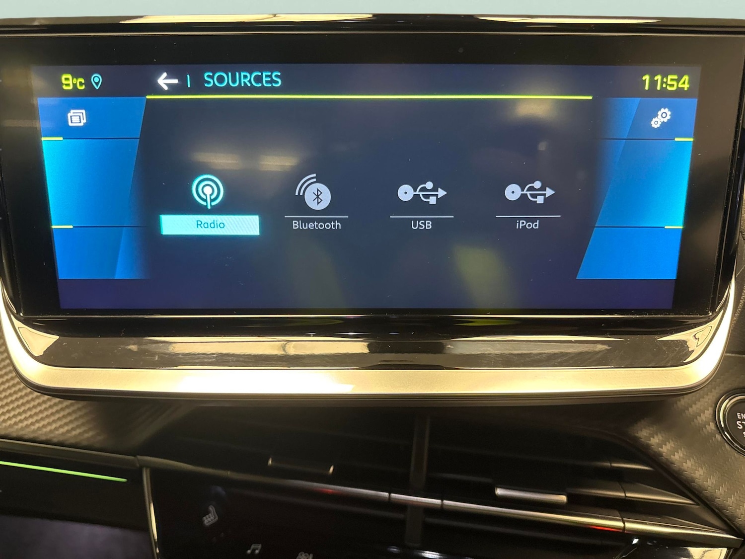 Used Peugeot 2008 2022 for sale - 77020086: Photo 14