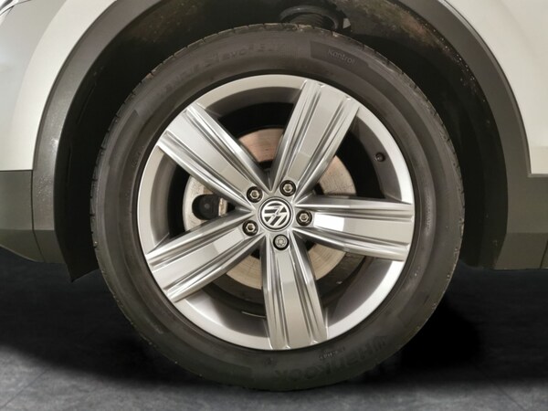 Used Volkswagen Tiguan 2019 for sale - 76063193: Photo 32