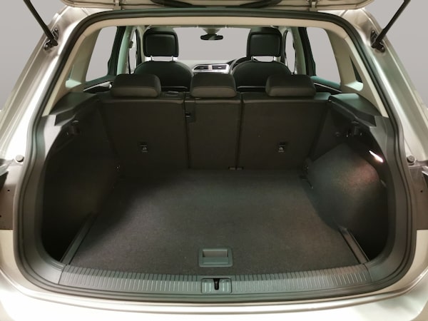 Used Volkswagen Tiguan 2019 for sale - 76063193: Photo 44
