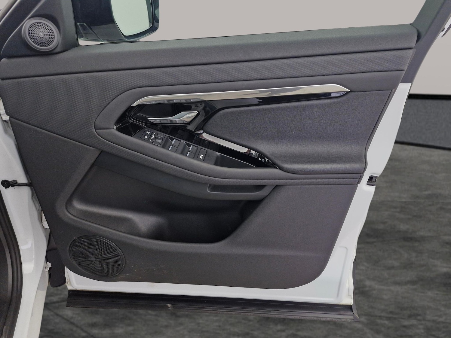 Used Land Rover Range Rover Evoque 2023 for sale - 78132520: Photo 26