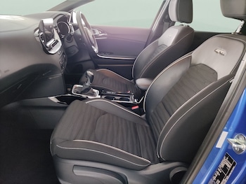 Used Kia XCeed 2023 for sale - 79392860: Photo