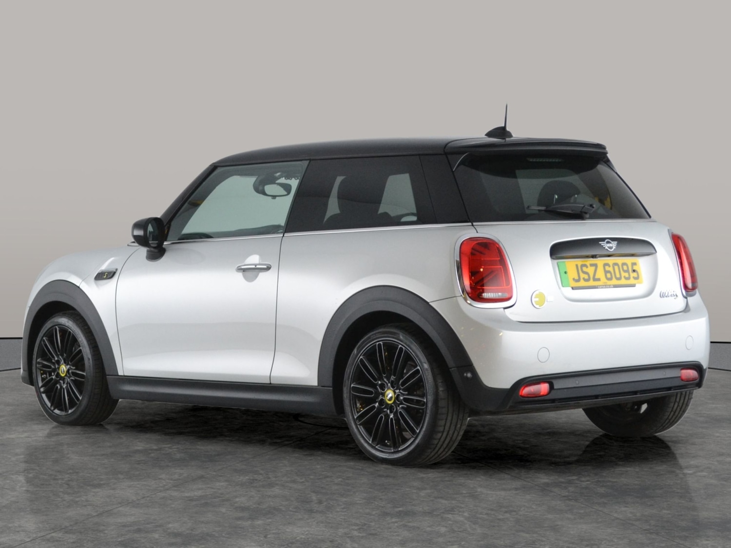 Used MINI Hatch 2022 for sale - 76450183: Photo 13