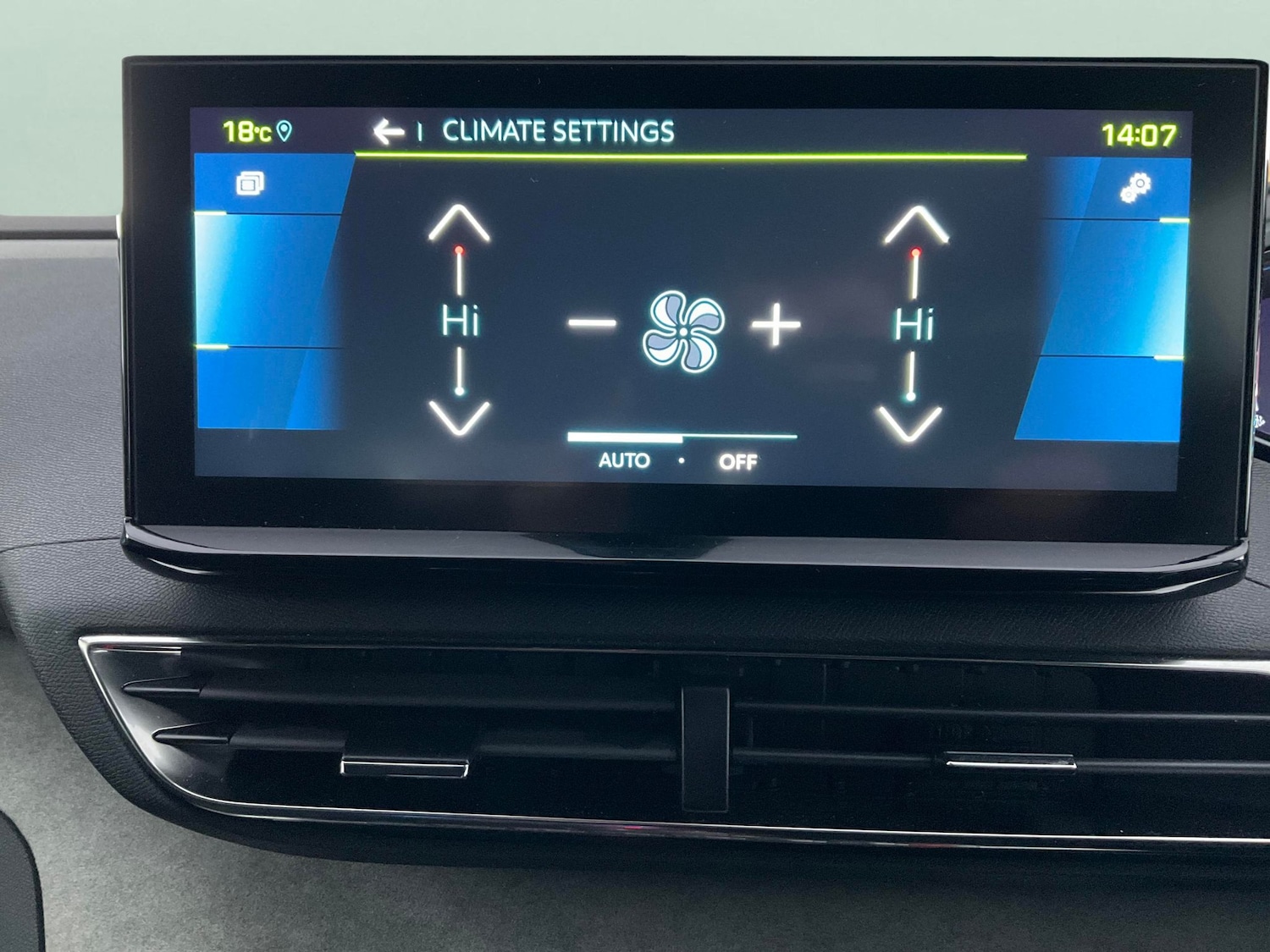 Used Peugeot 3008 2023 for sale - 76477632: Photo 20