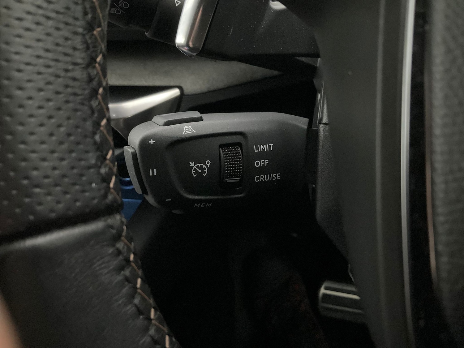 Used Peugeot 3008 2023 for sale - 76477632: Photo 21