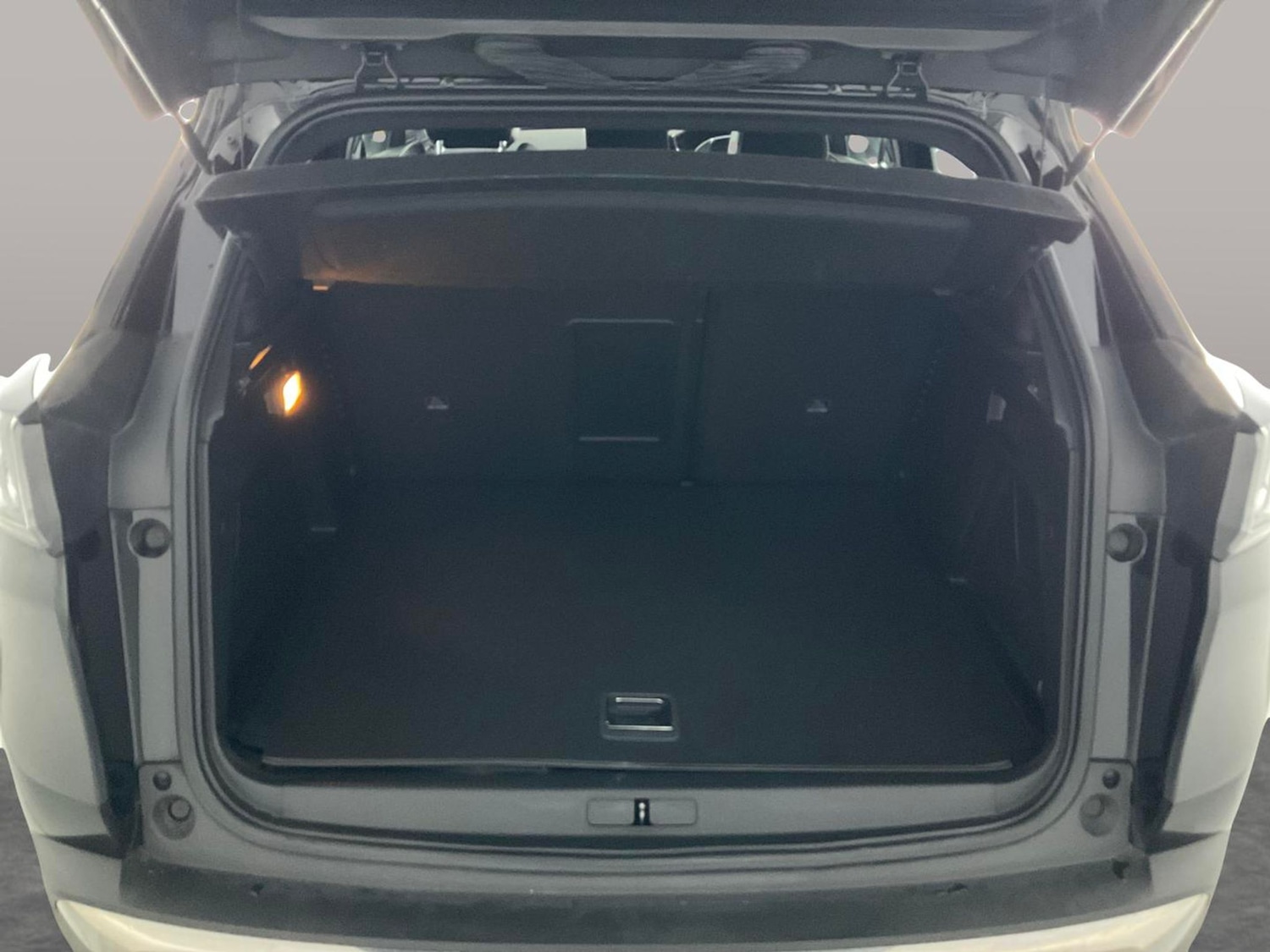 Used Peugeot 3008 2023 for sale - 76477632: Photo 34