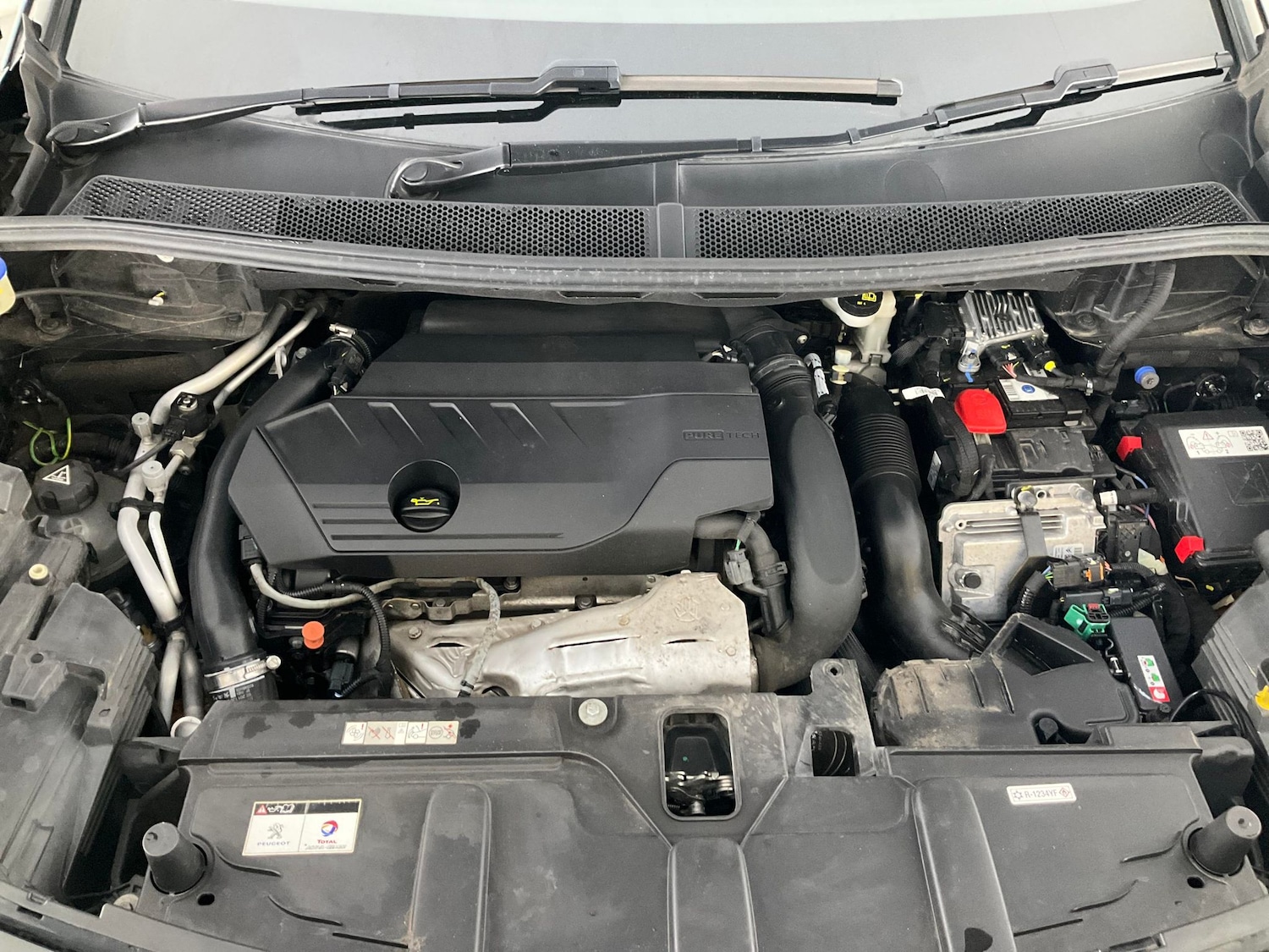 Used Peugeot 3008 2023 for sale - 76477632: Photo 35