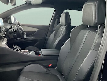 Used Peugeot 3008 undefined for sale - 76477632: Photo