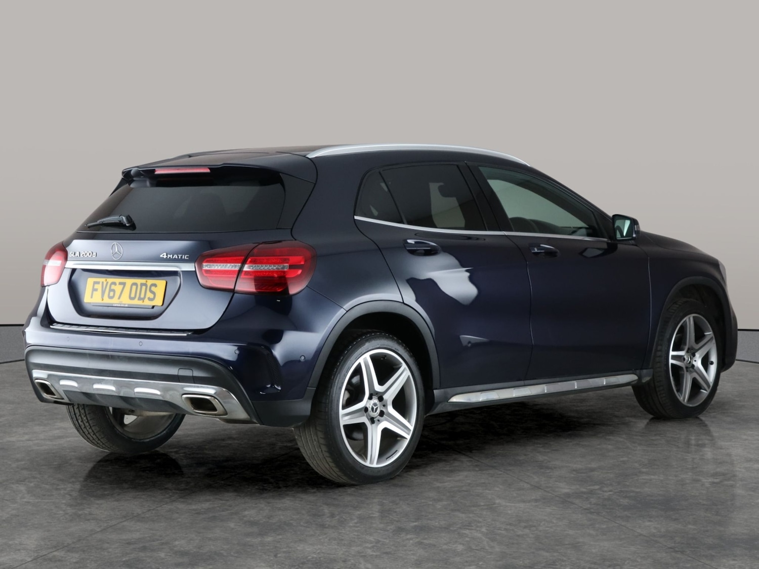 Used Mercedes-Benz GLA 2017 for sale - 76672708: Photo 10