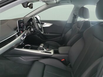 Used Audi A4 2023 for sale - 78500360: Photo