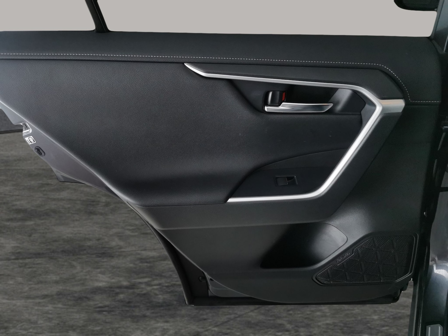 Used Toyota RAV4 2021 for sale - 76954712: Photo 28