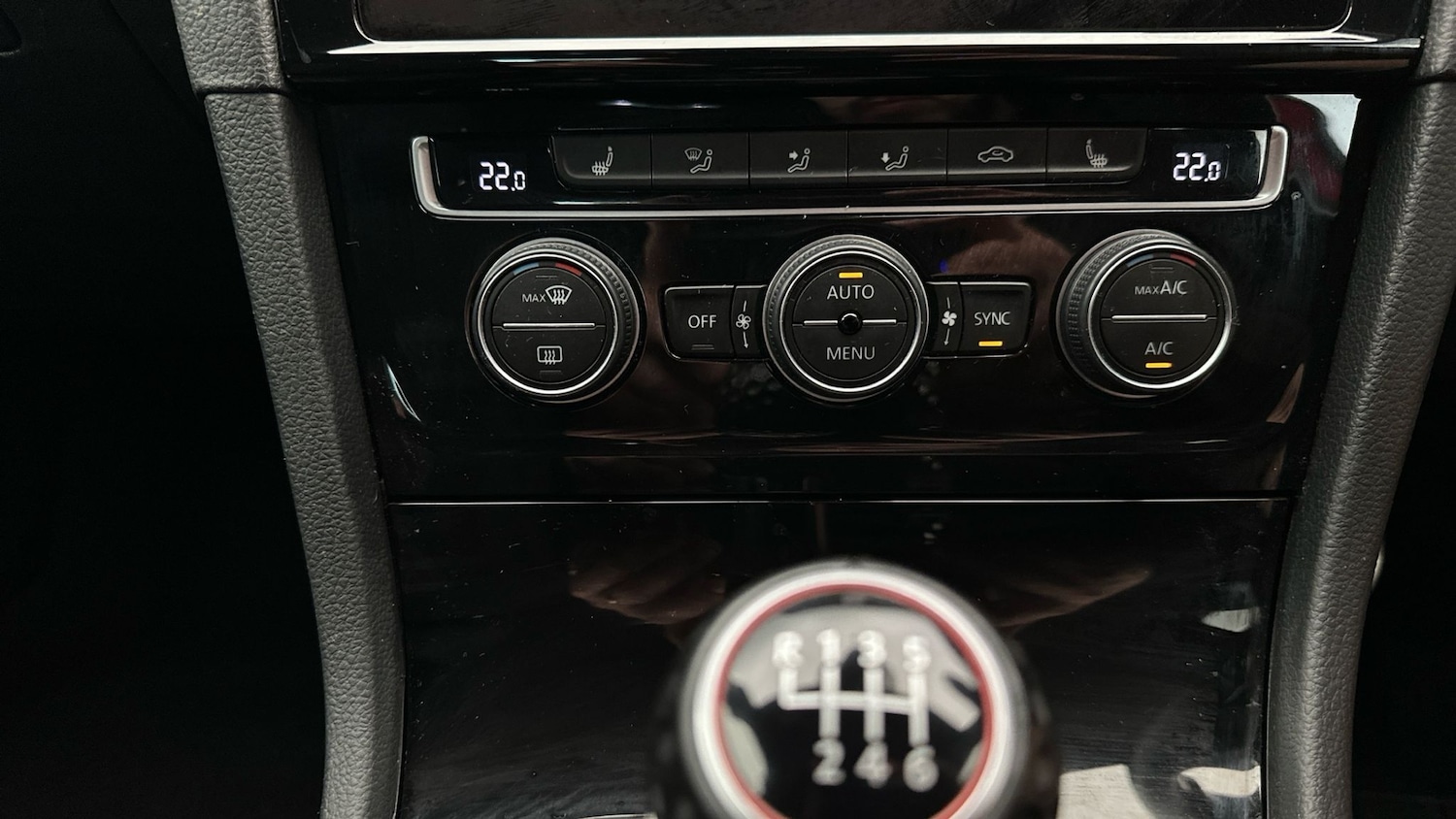 Used Volkswagen Golf 2019 for sale - 77208041: Photo 25