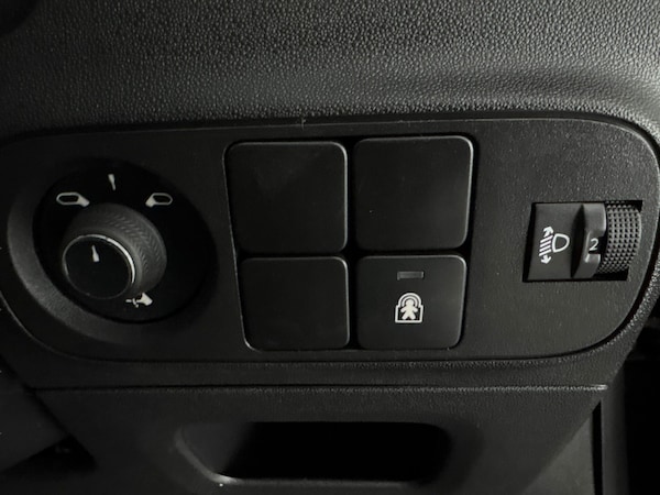 Used Citroen C3 2022 for sale - 76240835: Photo 32