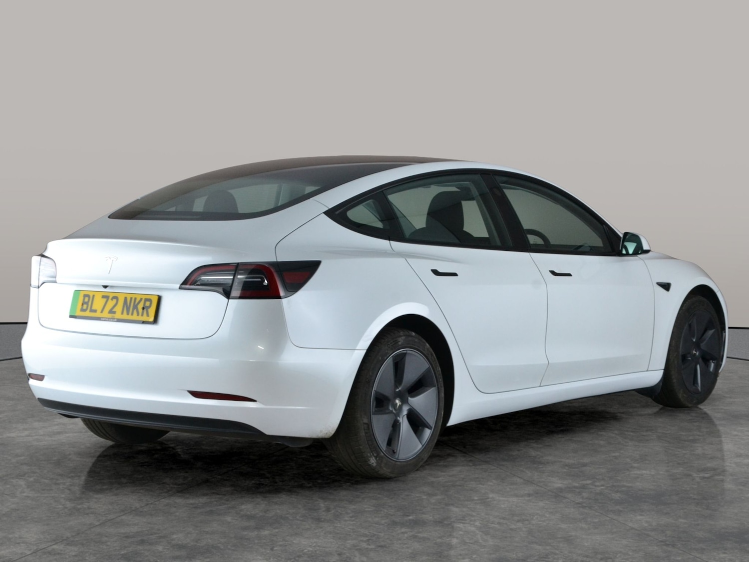 Used Tesla Model 3 2022 for sale - 77588902: Photo 11