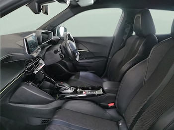 Used Peugeot E-2008 2021 for sale - 79330580: Photo
