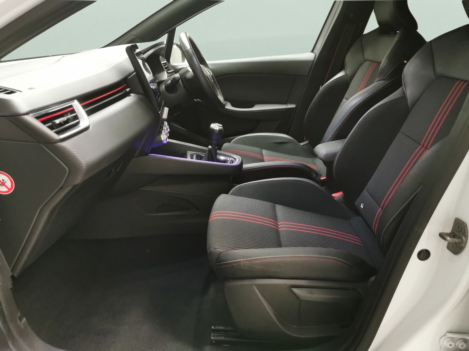 Used Renault Clio 2023 for sale - 77675929: Photo 4