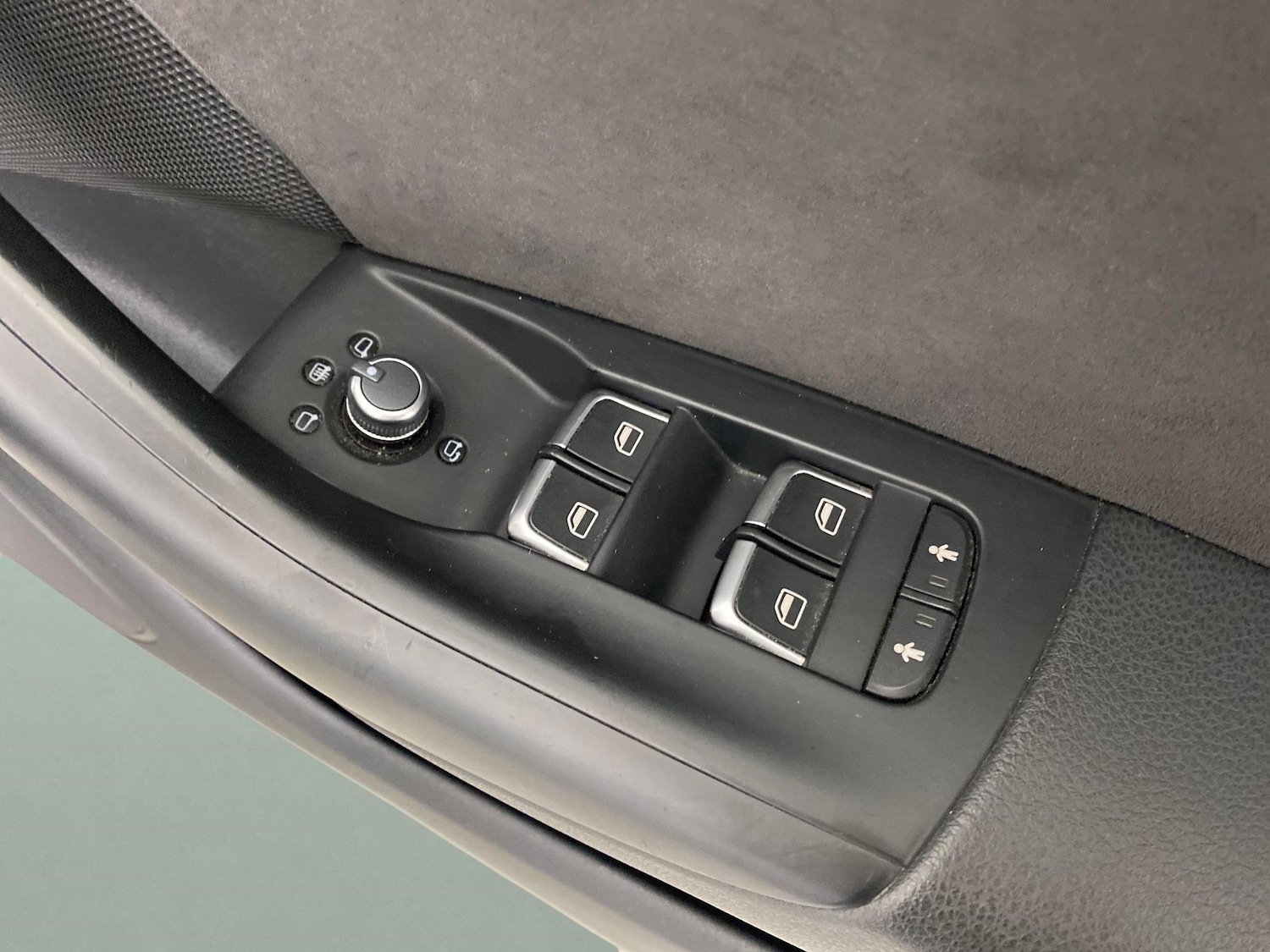 Used Audi Q3 2017 for sale - 76477612: Photo 18