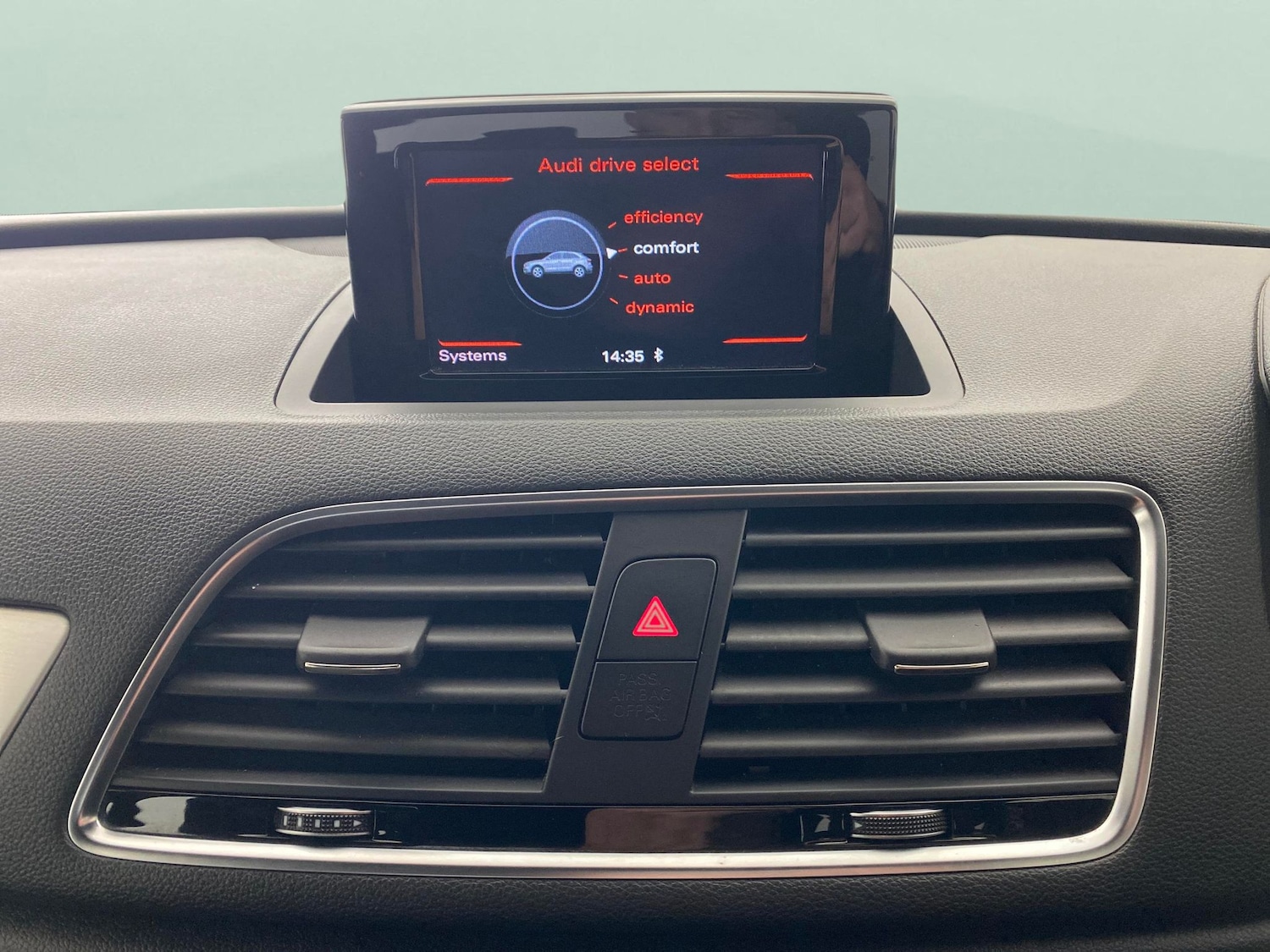 Used Audi Q3 2017 for sale - 76477612: Photo 20