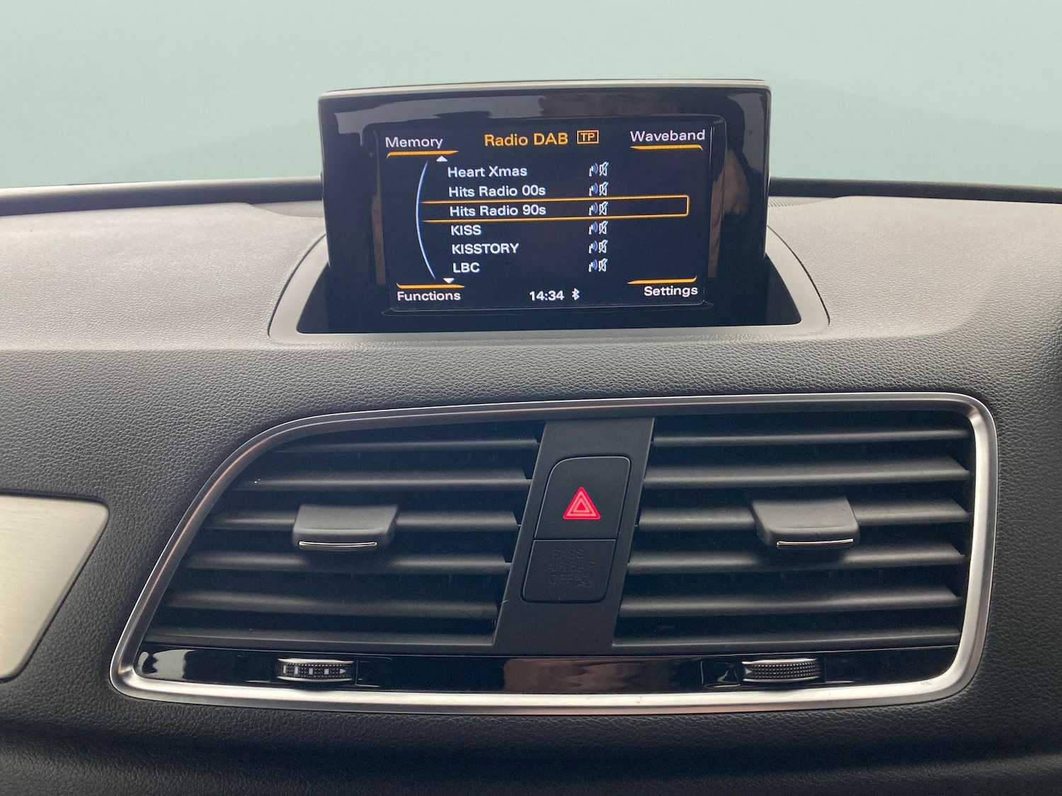 Used Audi Q3 2017 for sale - 76477612: Photo 7