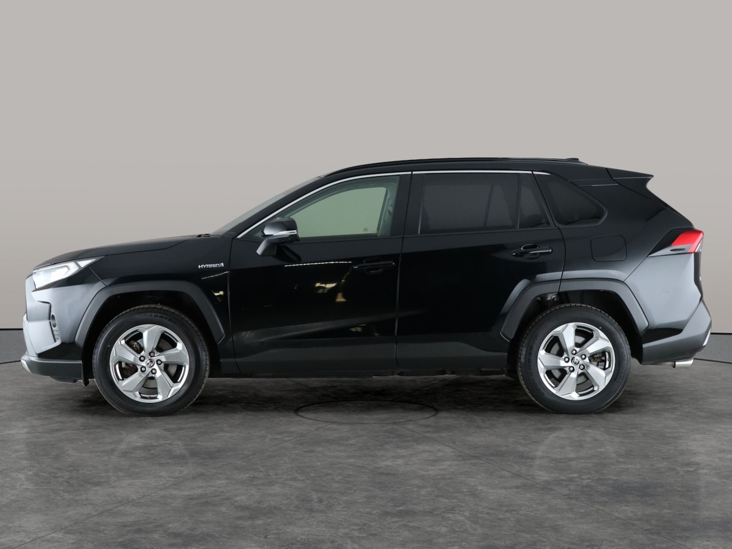 Used Toyota RAV4 2021 for sale - 76719910: Photo 13