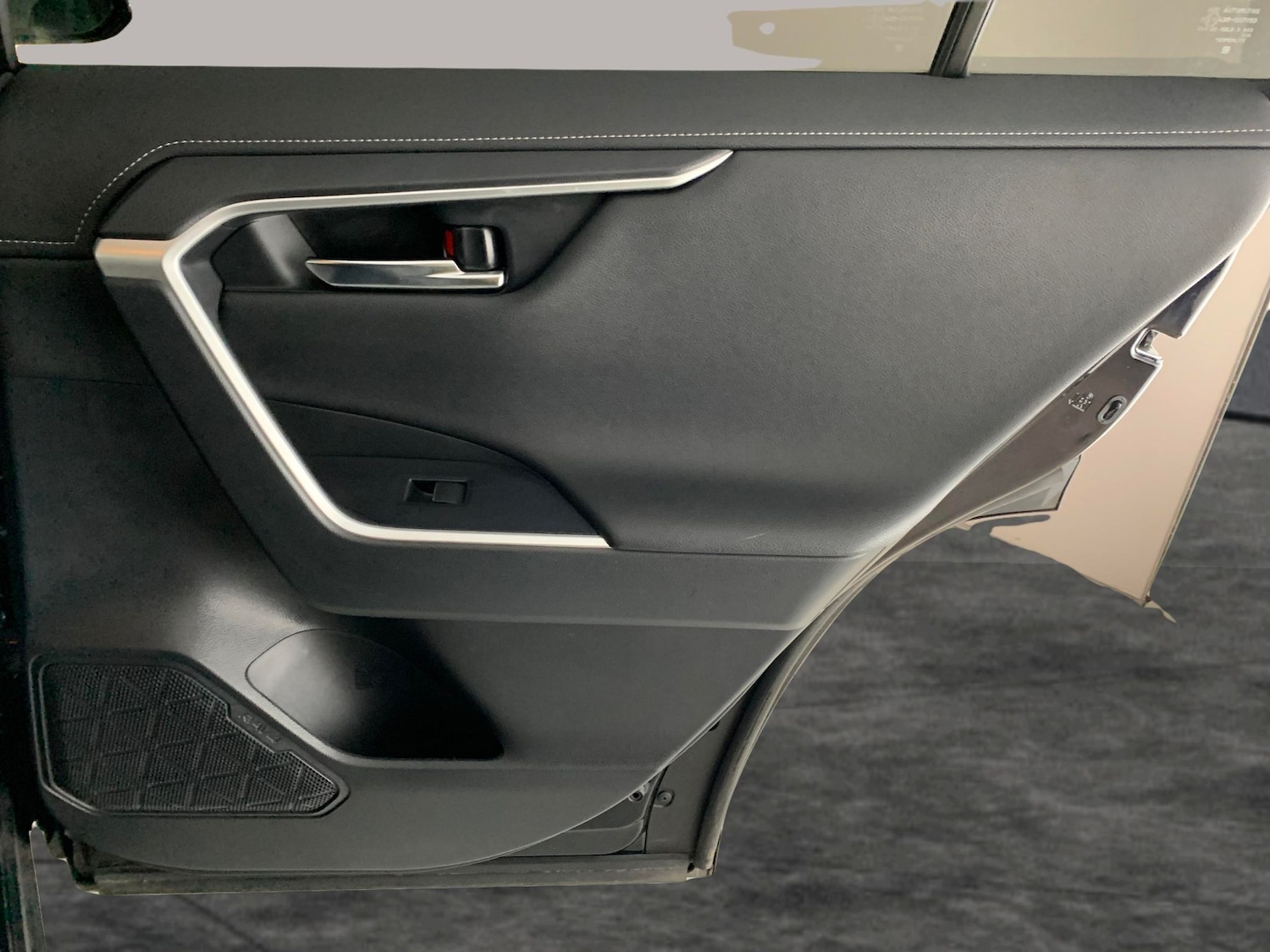 Used Toyota RAV4 2021 for sale - 76719910: Photo 31