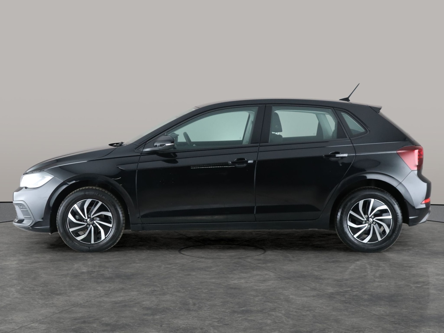 Used Volkswagen Polo 2022 for sale - 77005707: Photo 12
