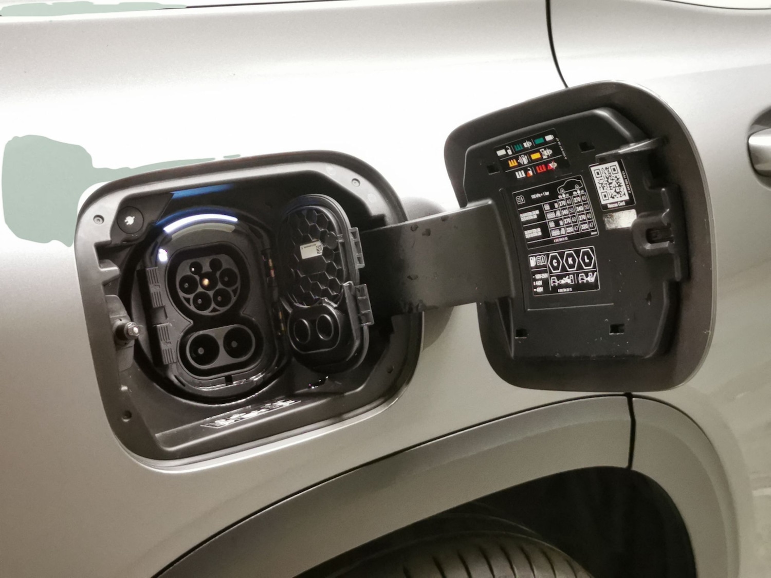 Used Mercedes-Benz EQB 2022 for sale - 76467517: Photo 39