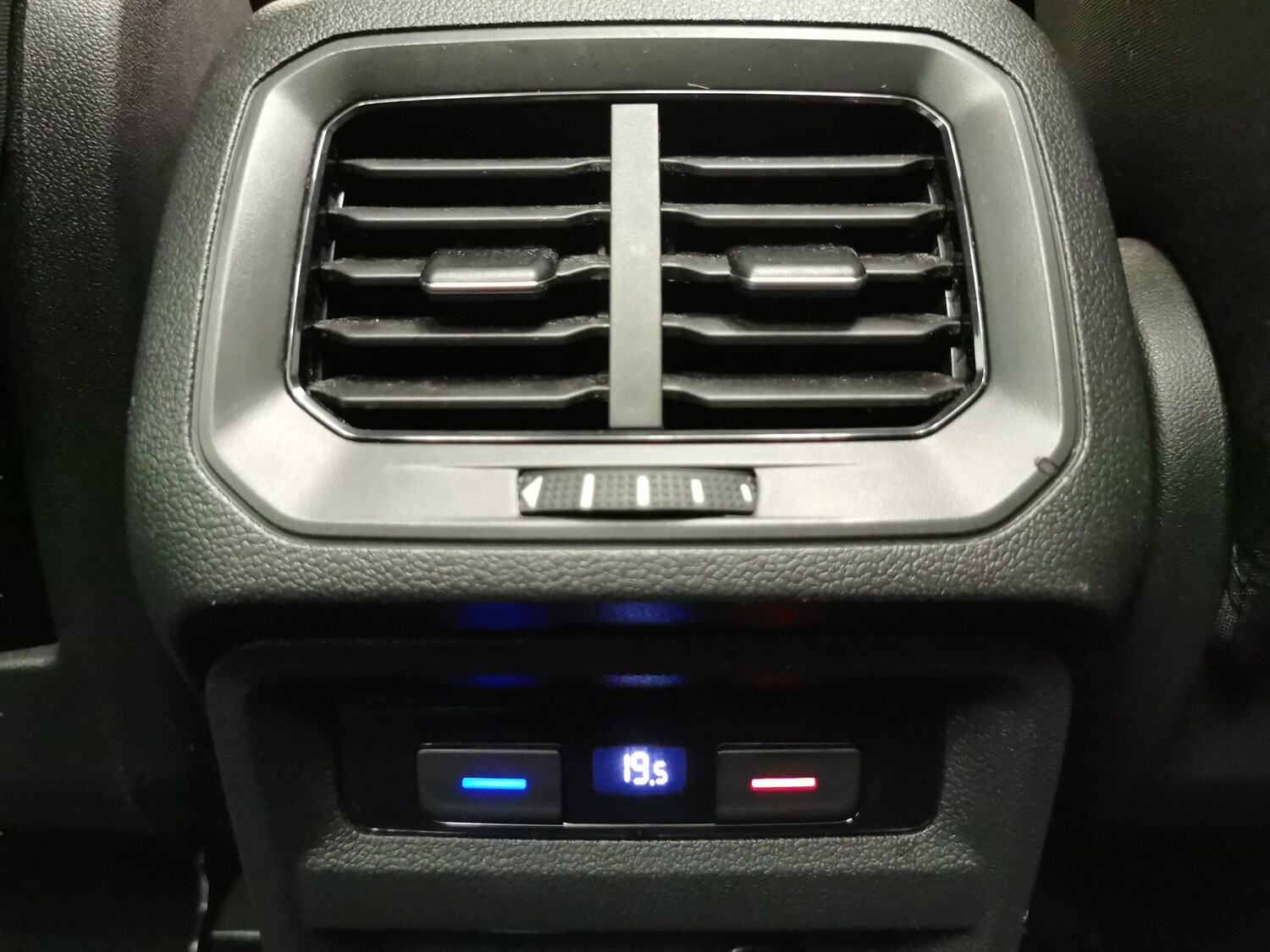 Used Volkswagen Tiguan 2020 for sale - 77552646: Photo 16