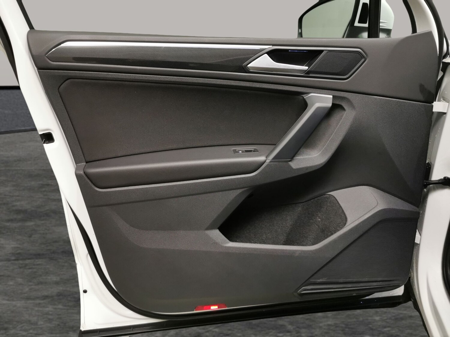 Used Volkswagen Tiguan 2020 for sale - 77552646: Photo 34