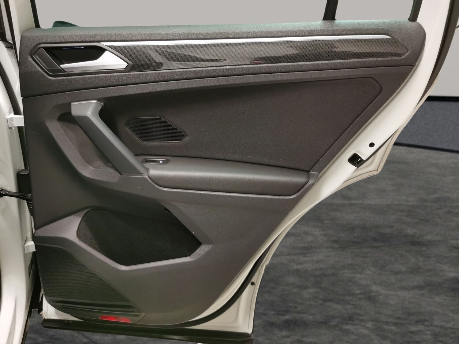 Used Volkswagen Tiguan 2020 for sale - 77552646: Photo 36