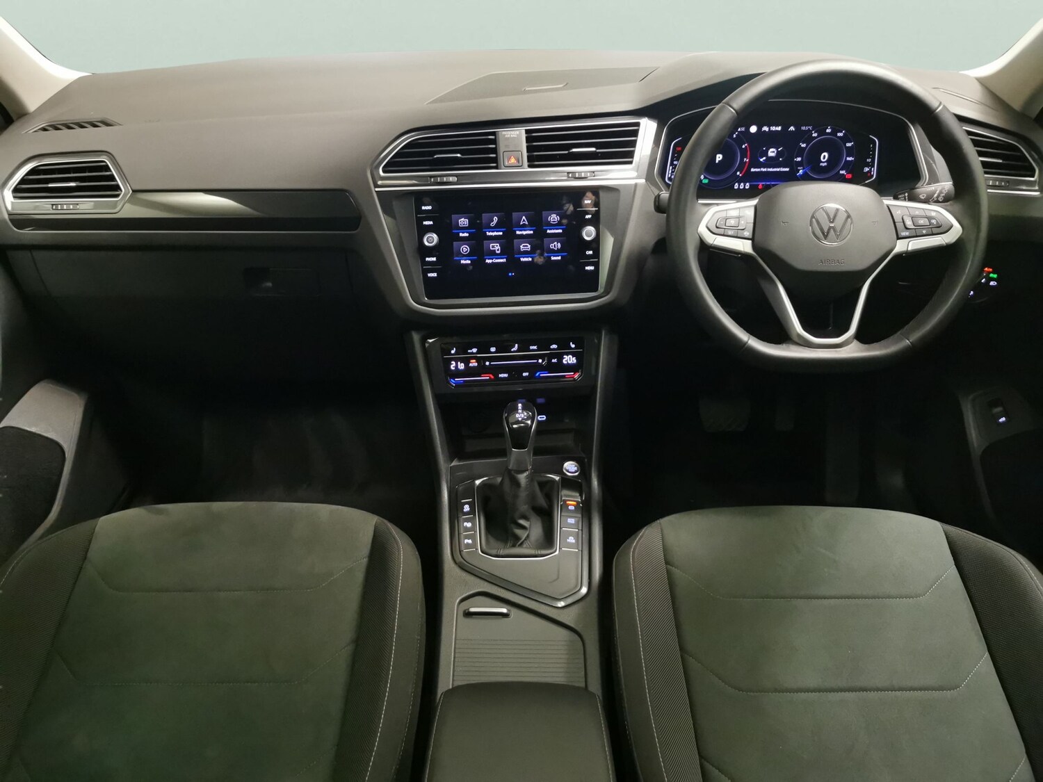 Used Volkswagen Tiguan 2020 for sale - 77552646: Photo 8