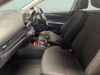 Used Hyundai i20 2021 for sale - 75032984: Photo