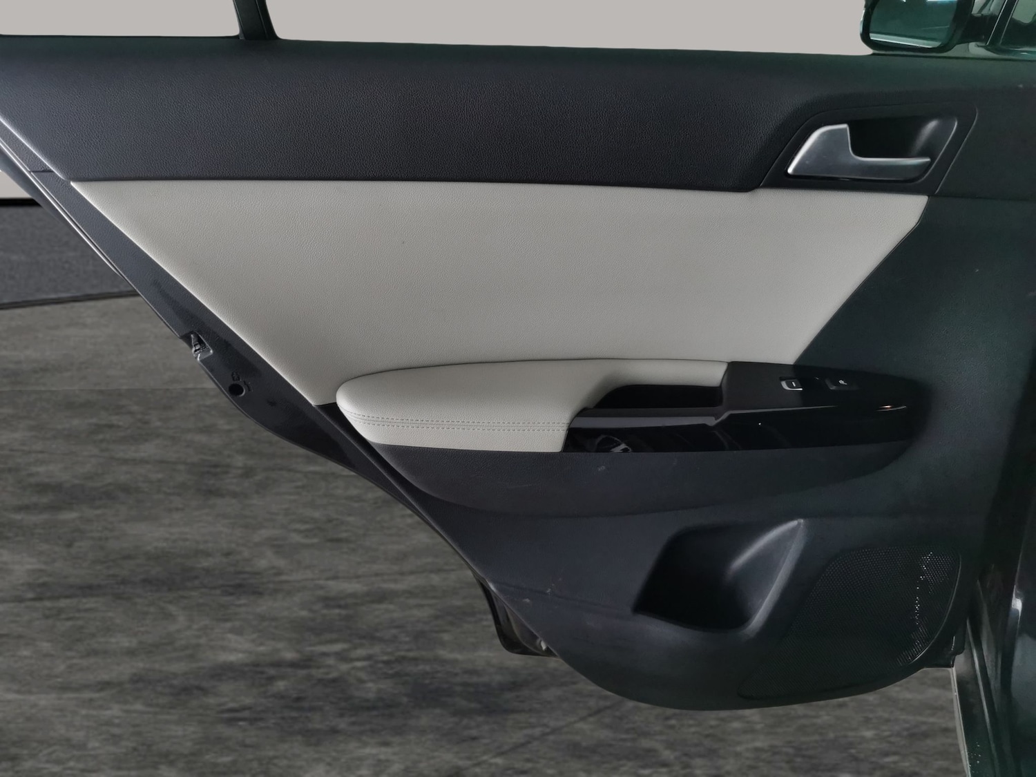 Used Kia Sportage 2018 for sale - 77636388: Photo 27