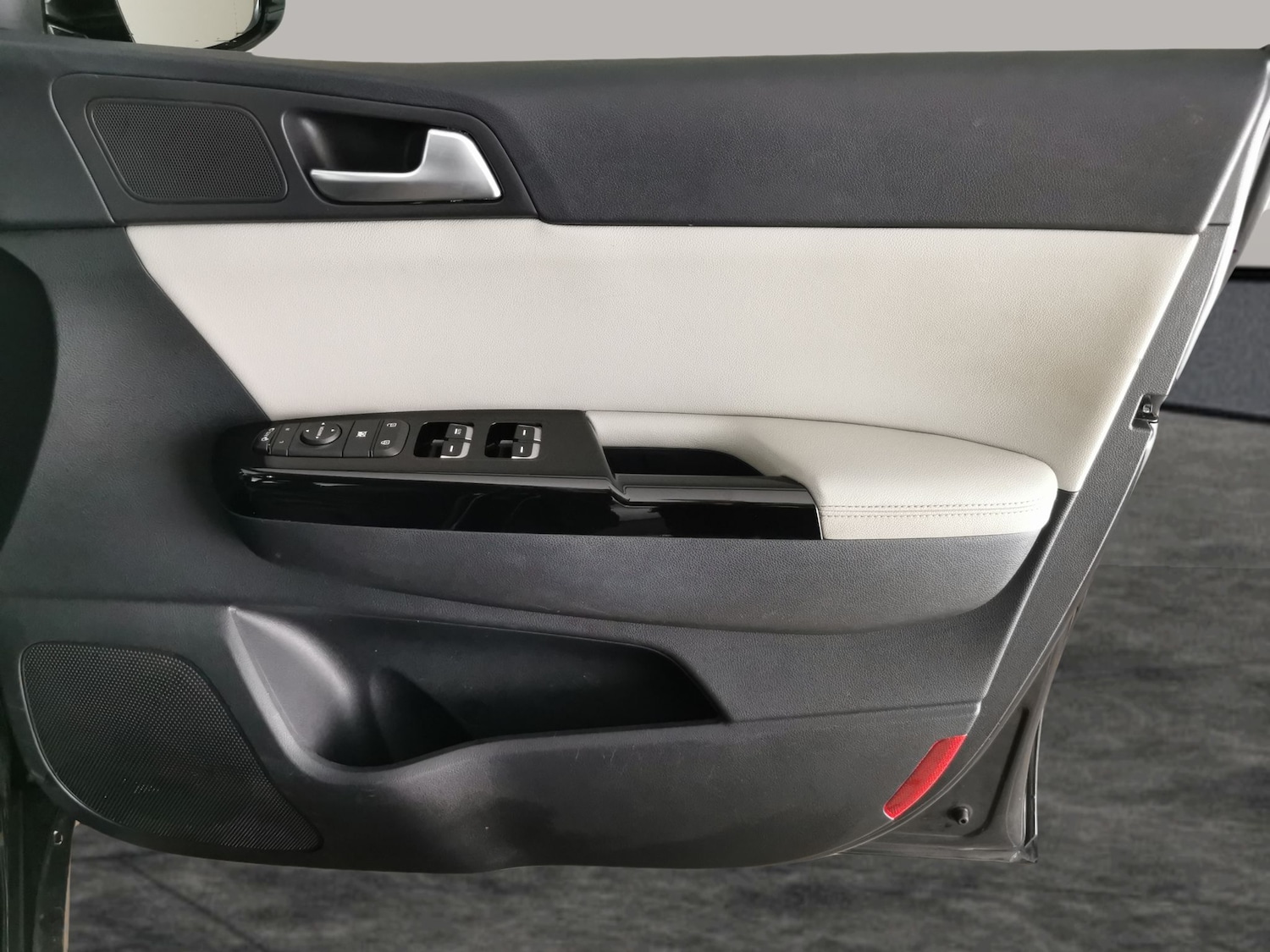 Used Kia Sportage 2018 for sale - 77636388: Photo 29