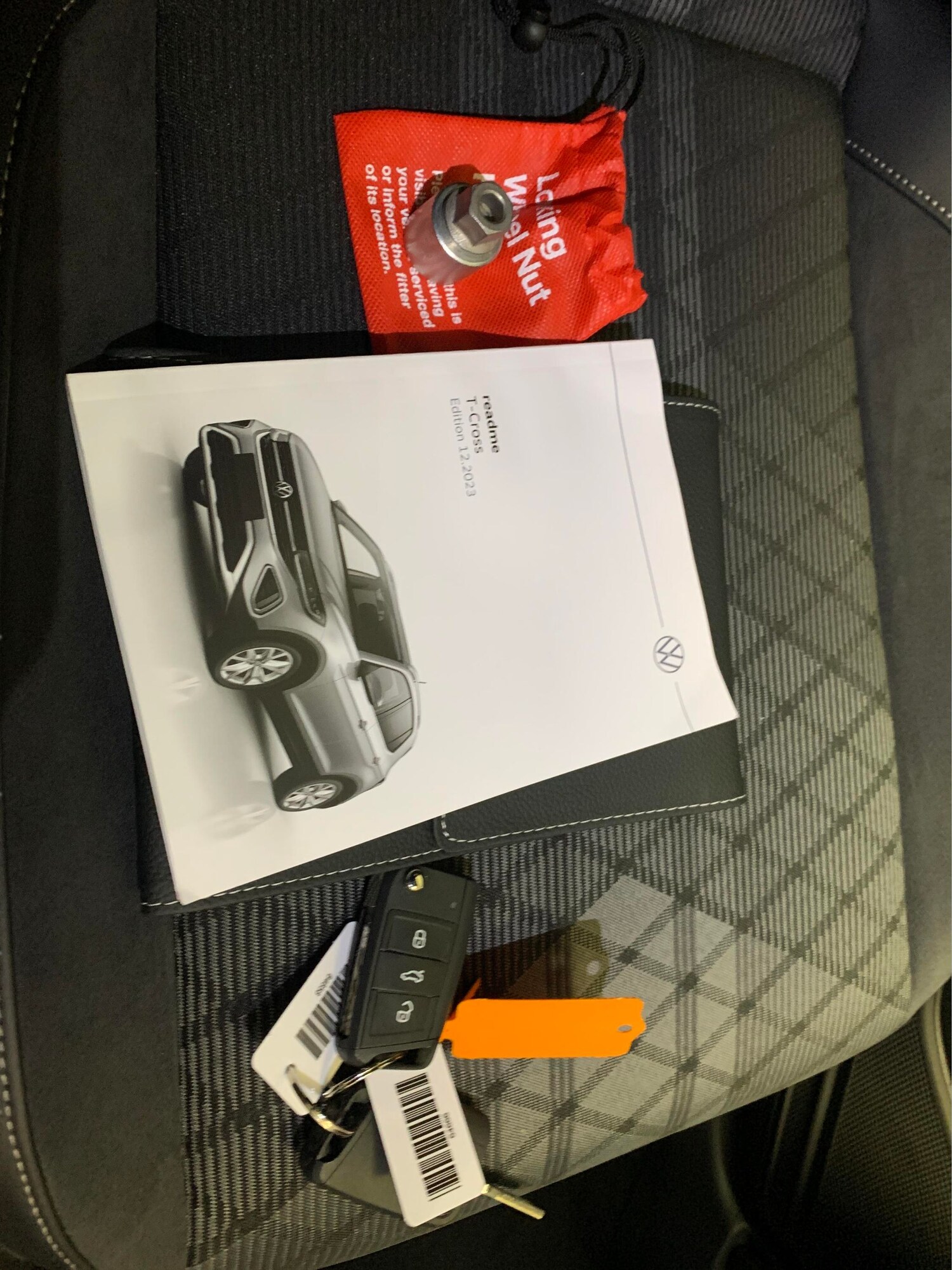 Used Volkswagen T-Cross 2024 for sale - 78149408: Photo 30