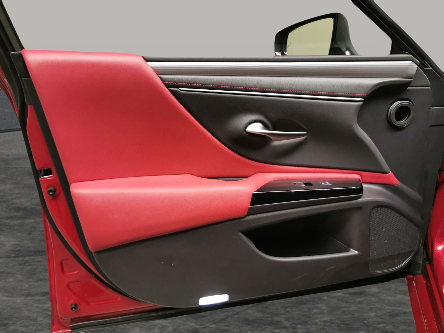 Used Lexus ES 2022 for sale - 76931907: Photo 26