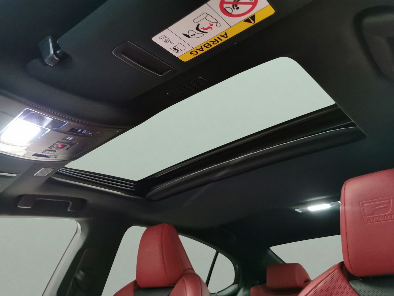 Used Lexus ES 2022 for sale - 76931907: Photo 5