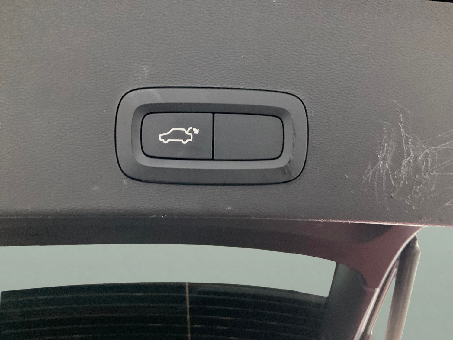 Used Volvo XC40 2021 for sale - 76669332: Photo 15