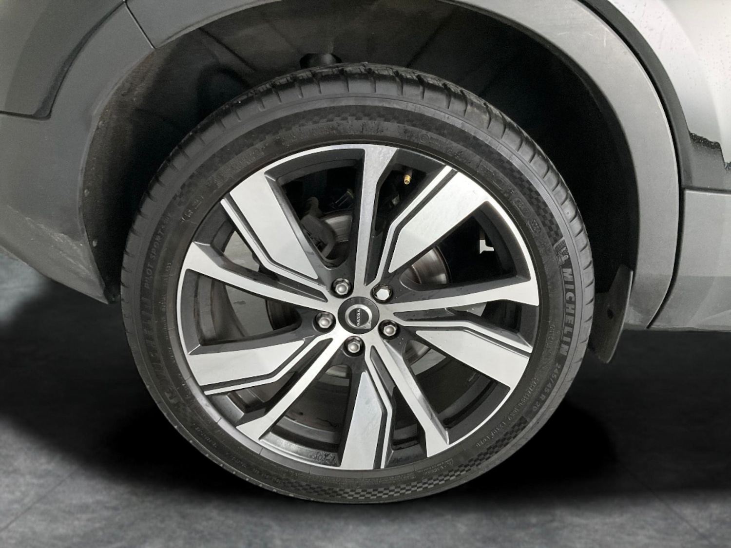 Used Volvo XC40 2021 for sale - 76669332: Photo 25