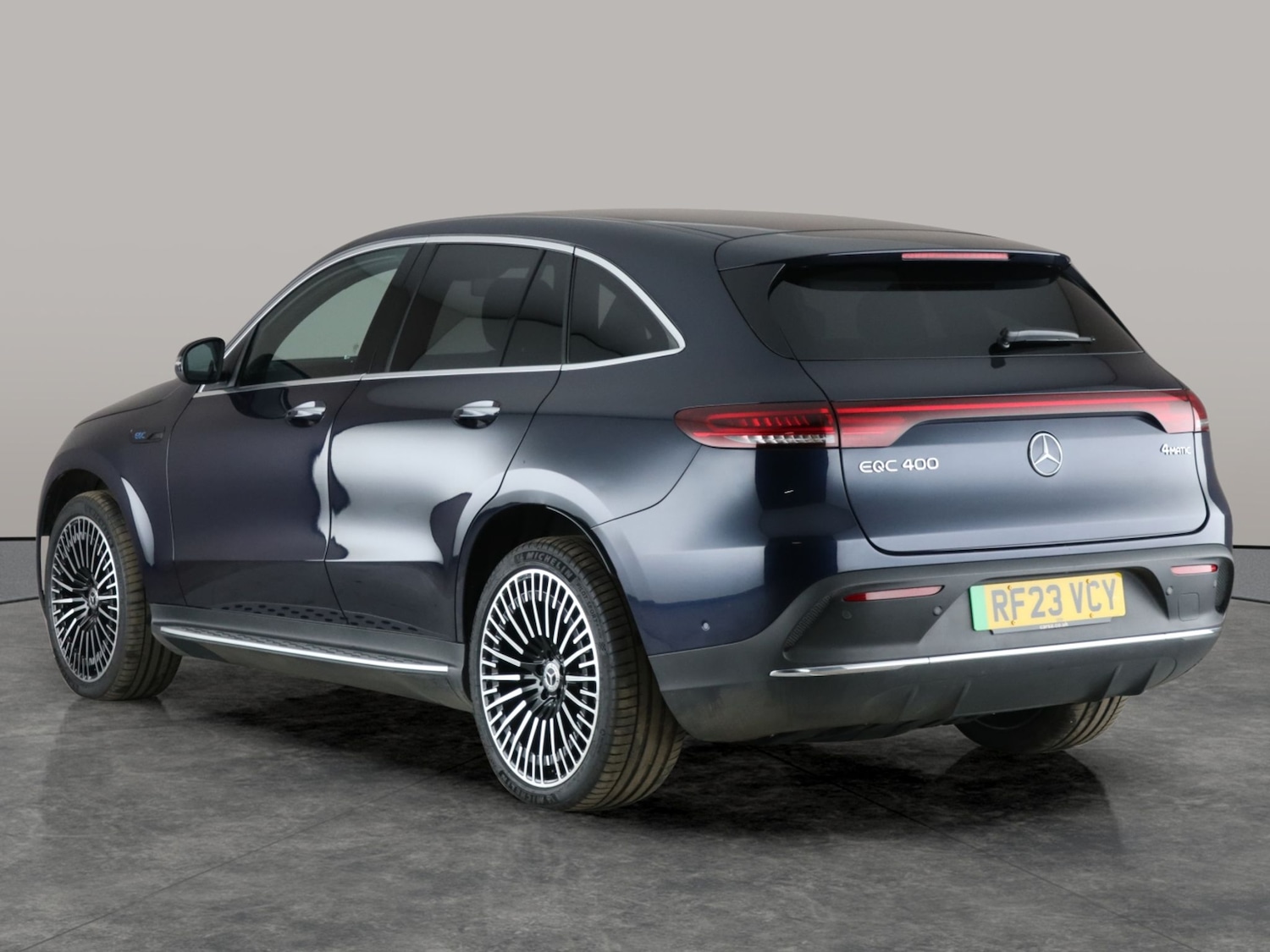 Used Mercedes-Benz EQC 2023 for sale - 76467565: Photo 18