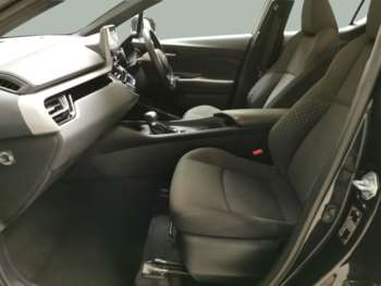 Used Toyota C-HR 2021 for sale - 74937167: Photo