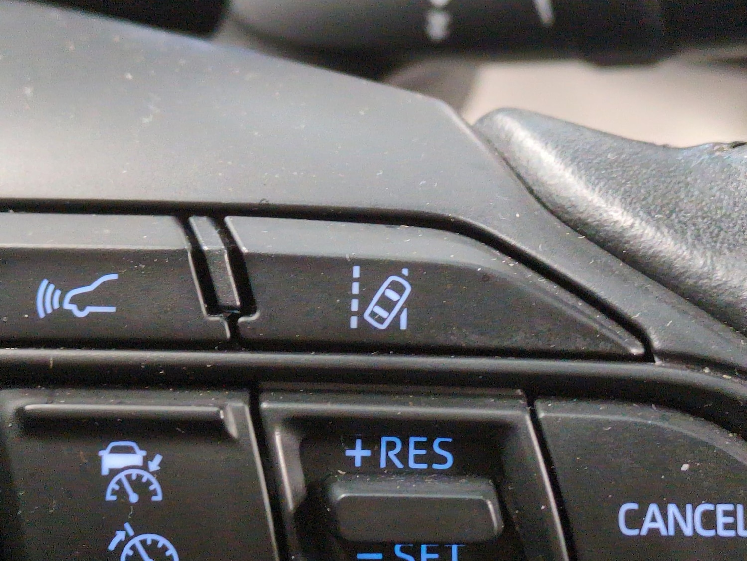 Used Toyota Yaris 2022 for sale - 76937750: Photo 22