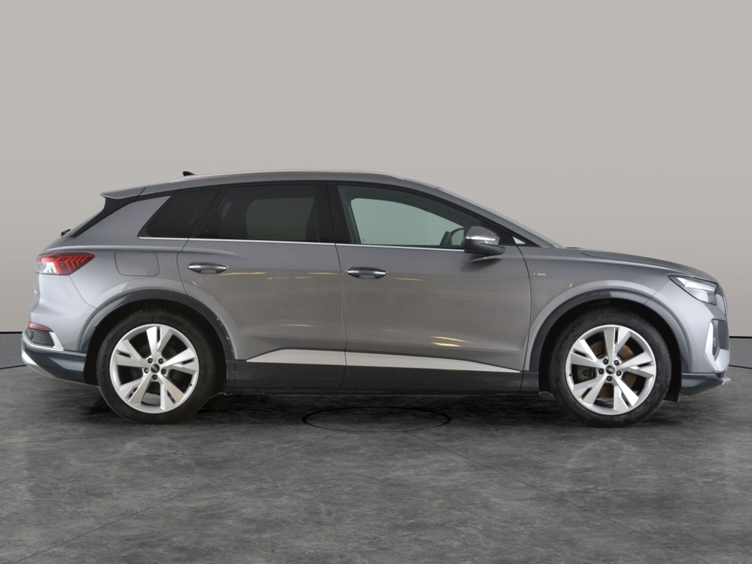 Used Audi Q4 e-tron 2023 for sale - 78009833: Photo 10